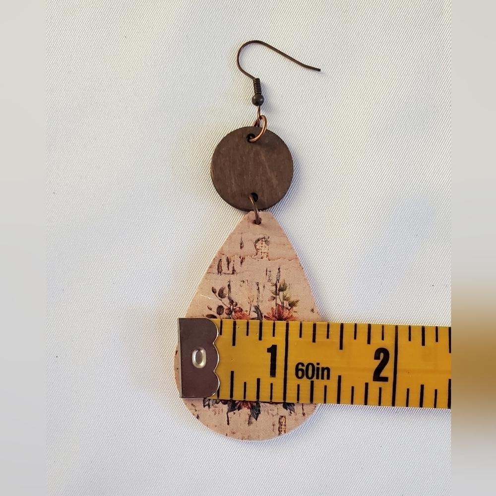New Fall Earrings Floral Pumpkin Print Cork And Wood Teardrop Lightweight Dangle - Picture 5 of 6
